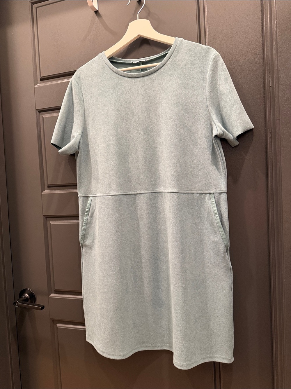 ZARA Casual Short Sleeve Pocket Dress in Light Sage size L